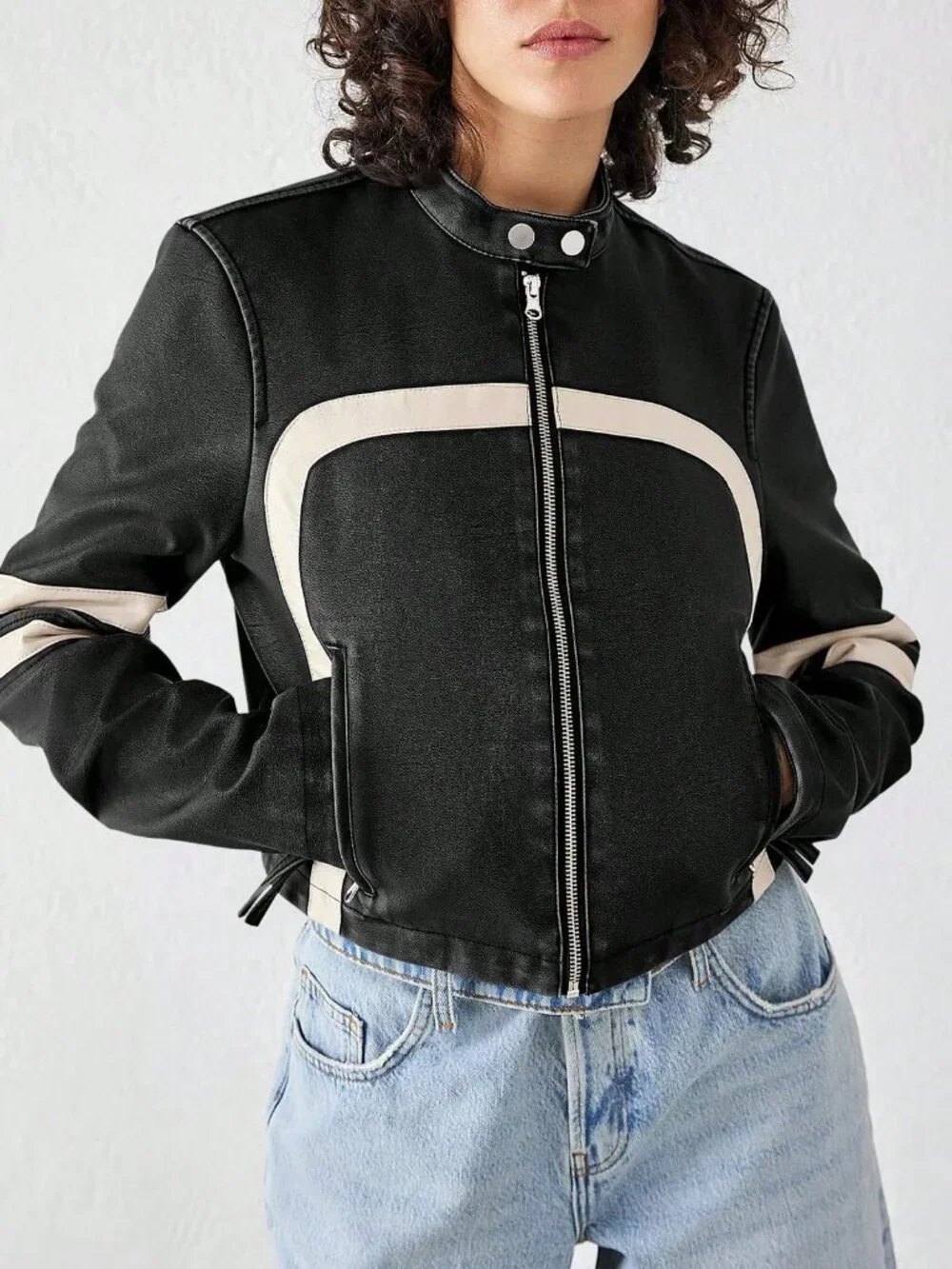 black Casual Women's  Zip Up Stand Collar Cropped Faux Leather Jacket - Picture 3 of 5